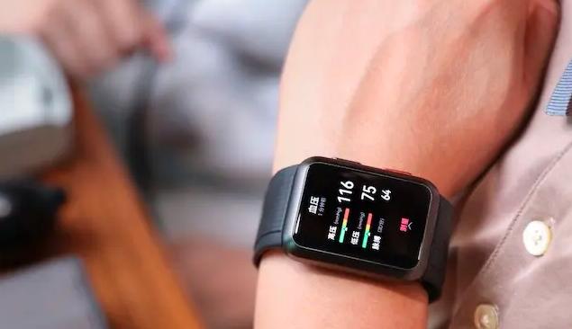   Huawei’s blood pressure tracking watch reportedly to land this month