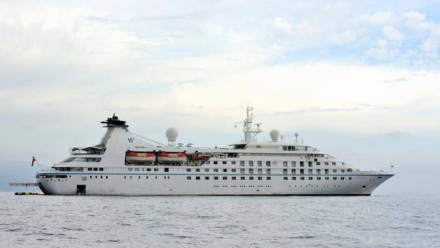 Windstar Pushes Back Return to Sailing, Launches 2020 Holiday Sale